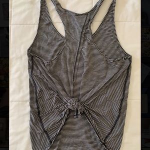 Lululemon tie back tank